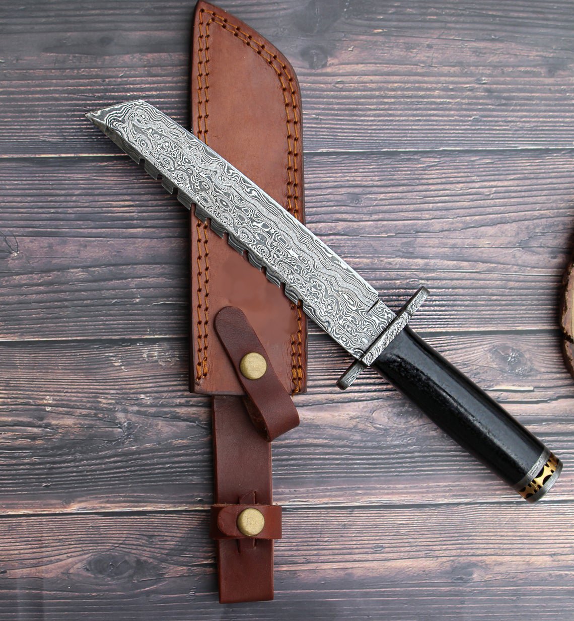 https://forgingblades.com/wp-content/uploads/2021/06/Damascus-steel-Survival-tactical-combact-serrated-tanto1.jpg